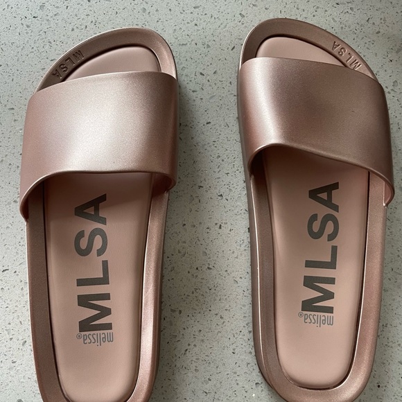 Melissa Rose Gold Beach Slides, NWT - Picture 4 of 6